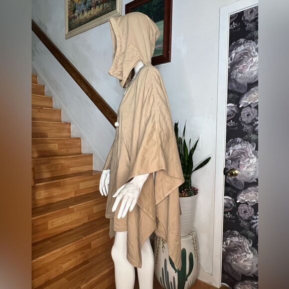 NICHOLAS K HERON PONCHO
OATMEAL - Picture 8 of 11